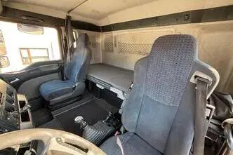 MAN TGA 26.440, 324 kW, diesel, manual