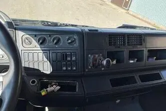 MAN TGA 26.440, 324 kW, diesel, manual