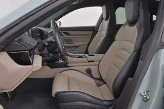 Porsche Taycan, 440 kW, electric, automatic, four-wheel drive