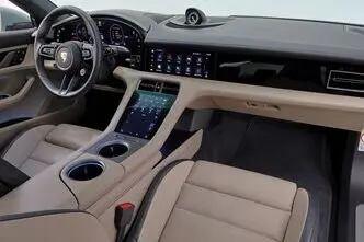 Porsche Taycan, 440 kW, electric, automatic, four-wheel drive