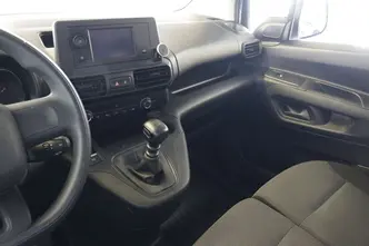Toyota Proace City, 1.2, 81 kW, bensiin, manuaal, esivedu