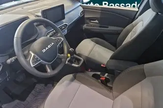 Dacia Jogger, 1.6, 105 kW, гибрид, автомат, передний привод
