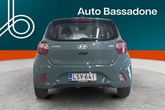 Hyundai i10, 1.0, 46 kW, бензин, механическая, передний привод