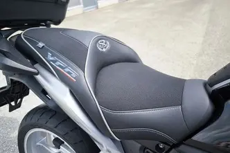 Honda VFR 1200FD, 1.2, 127 kW, бензин, автомат, задний привод