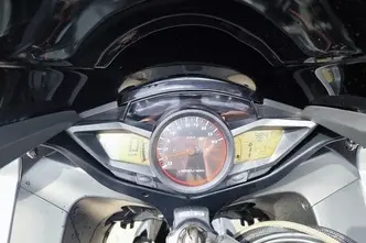Honda VFR 1200FD, 1.2, 127 kW, бензин, автомат, задний привод