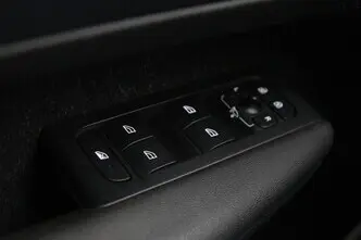 Volvo XC40, 1.5, 132 kW, pistikhübriid, automaat, esivedu