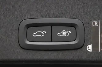 Volvo XC40, 1.5, 132 kW, pistikhübriid, automaat, esivedu