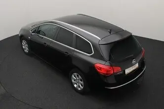 Opel Astra, 1.4, 88 kW, bensiin, manuaal, esivedu