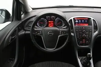 Opel Astra, 1.4, 88 kW, bensiin, manuaal, esivedu