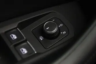 Volkswagen Passat, 1.4, 92 kW, bensiin, automaat, esivedu