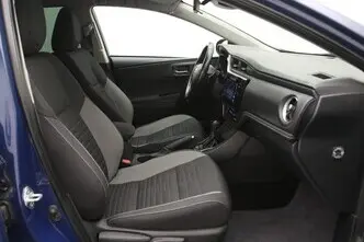 Toyota Auris, 1.6, 97 kW, бензин, автомат, передний привод
