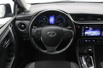 Toyota Auris, 1.6, 97 kW, бензин, автомат, передний привод