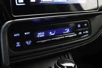 Toyota Auris, 1.6, 97 kW, бензин, автомат, передний привод