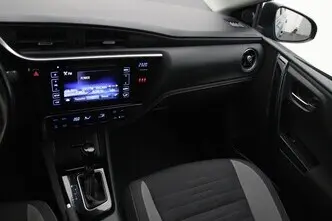 Toyota Auris, 1.6, 97 kW, бензин, автомат, передний привод