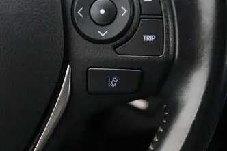 Toyota Auris, 1.6, 97 kW, бензин, автомат, передний привод