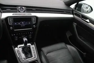 Volkswagen Passat, 1.4, 115 kW, pistikhübriid, automaat, esivedu