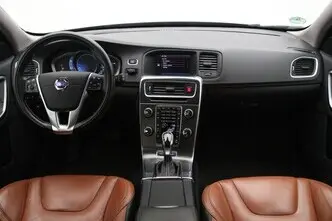 Volvo V60, 2.4, 158 kW, pistikhübriid, automaat, nelikvedu
