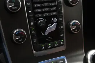Volvo V60, 2.4, 158 kW, pistikhübriid, automaat, nelikvedu