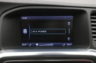 Volvo V60, 2.4, 158 kW, pistikhübriid, automaat, nelikvedu