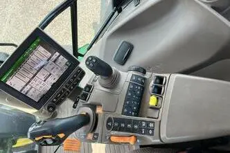 John Deere 6230R, 6.8, 169.1 kW, diesel, automatic, four-wheel drive