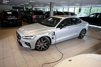 Volvo S60, 335 kW, bensiin, automaat, nelikvedu