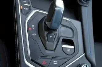 Lynk&Co 01, 1.5, 132 kW, hübriid, automaat, esivedu