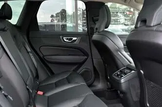 Volvo XC60, 2.0, 184 kW, гибрид, автомат, полный привод
