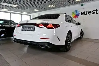 Mercedes-Benz E 300, 2.0, 230 kW, pistikhübriid, automaat, nelikvedu