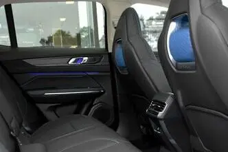 Lynk&Co 01, 1.5, 192 kW, pistikhübriid, automaat, esivedu