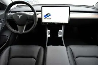 Tesla Model 3, 366 kW, elekter, automaat, nelikvedu