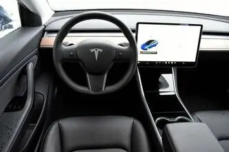 Tesla Model 3, 366 kW, elekter, automaat, nelikvedu