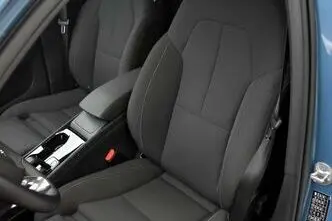 Volvo C40, 170 kW, elekter, automaat, esivedu
