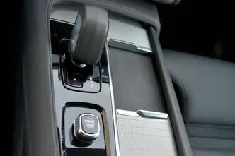 Volvo XC90, 2.0, 183 kW, hübriid, automaat, nelikvedu