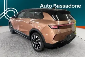 Opel Grandland, 1.2, 107 kW, гибрид, автомат, передний привод