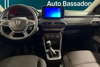 Dacia Sandero, 1.0, 67 kW, бензин, механическая, передний привод