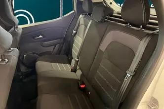Dacia Sandero, 1.0, 67 kW, бензин, механическая, передний привод