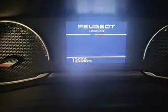 Peugeot 2008, 1.2, 96 kW, бензин, автомат, передний привод