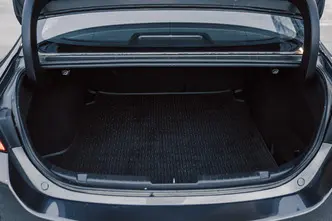 Mazda 3, 2.0, 110 kW, hübriid, automaat, esivedu