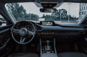 Mazda 3, 2.0, 110 kW, hübriid, automaat, esivedu