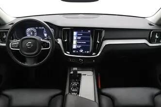 Volvo V60 Cross Country, 2.0, 184 kW, гибрид, автомат, полный привод