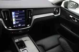 Volvo V60 Cross Country, 2.0, 184 kW, гибрид, автомат, полный привод