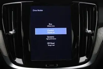 Volvo V60 Cross Country, 2.0, 184 kW, гибрид, автомат, полный привод