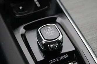 Volvo V60 Cross Country, 2.0, 184 kW, гибрид, автомат, полный привод