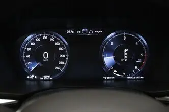 Volvo XC60, 2.0, 140 kW, дизель, автомат, полный привод