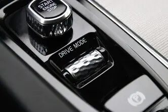 Volvo XC60, 2.0, 140 kW, дизель, автомат, полный привод