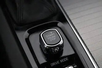 Volvo XC60, 2.0, 140 kW, дизель, автомат, полный привод
