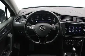 Volkswagen Tiguan, 2.0, 140 kW, бензин, автомат, полный привод
