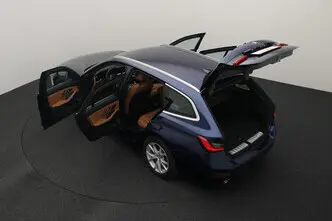 BMW 320, 2.0, 135 kW, petrol, automatic, rear-wheel drive