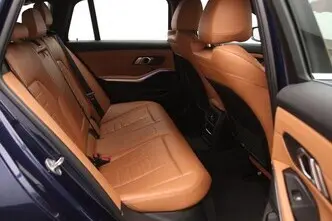 BMW 320, 2.0, 135 kW, petrol, automatic, rear-wheel drive