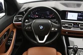BMW 320, 2.0, 135 kW, petrol, automatic, rear-wheel drive